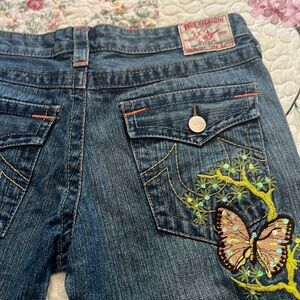 vintage true religion jorts with stitching